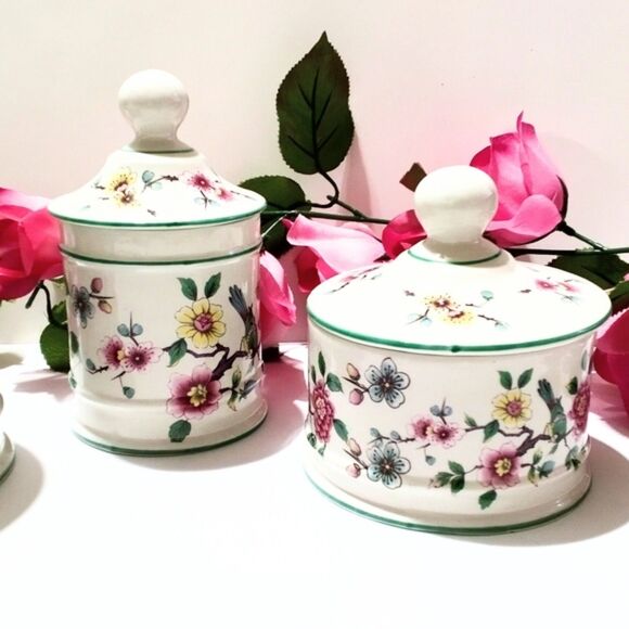 James Kent Old Foley Chinese Rose Set of 3 Covered Floral Jars - Picture 3 of 7